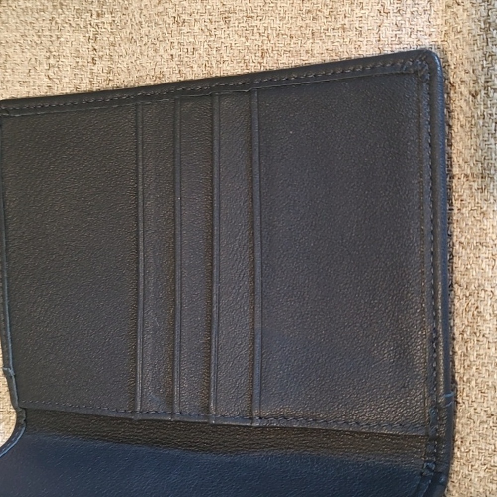 Leatherology Passport Cover 🔵 Blue Discrete Initials *LMJ* - Picture 6 of 6